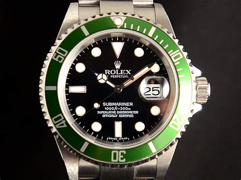 rolex submariner ghiera rossa|rolex ghiera verde usato.